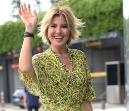 Gülben Ergen’in neşeli alışverişi