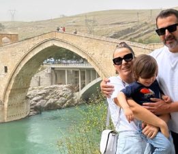 Ünlü Estetik Doktoru Ebru Şen Meriç, Ailesiyle Güneydoğu Turunda