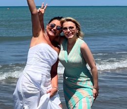Azerbaycan’a Ebru Çıkarması