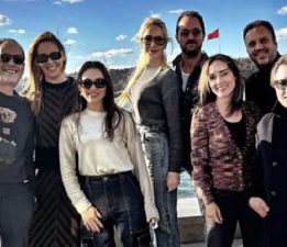 Tezman Çifti Dostlarıyla Boğaz Turunda…