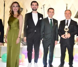 Esteworld’den Geleneksel Yeni Yıl Yemeği