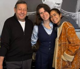 Şebnem Çapa’dan Yeğeni Lal Denizli’ye Anlamlı Ziyaret