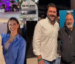 Buğra ve Ceyda Toplusoy, Cem Yılmaz’ı Amerika’da İzledi