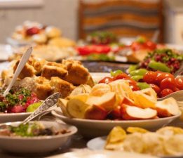 Ramazan Bayramı’nda Beslenmeye Dikkat