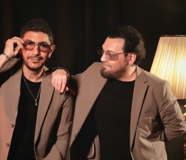 Otuz yıllık dostluk  şarkıya döküldü…