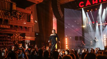 SİBEL CAN, İSTANBUL SEZONUNU AÇTI!