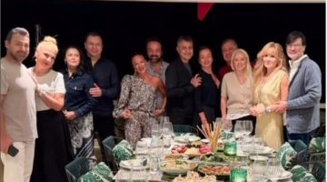 Berrin Zorlu, doğum gününü teknede kutladı