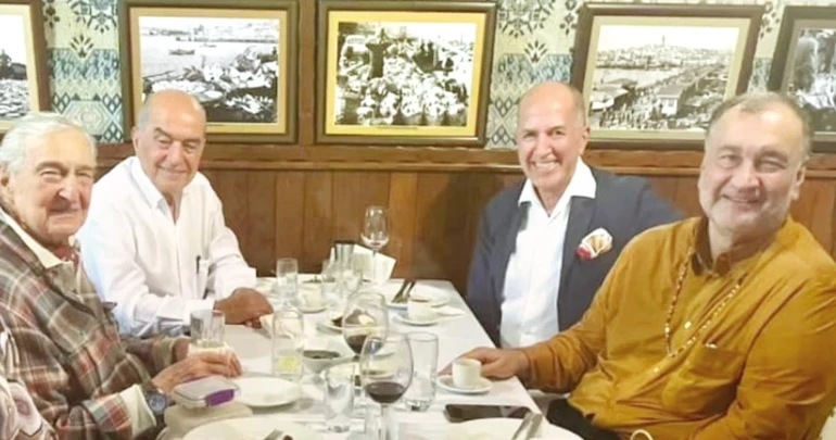 Patronlar Balat’ta Gurme Buluşmasında Bir Araya Geldi