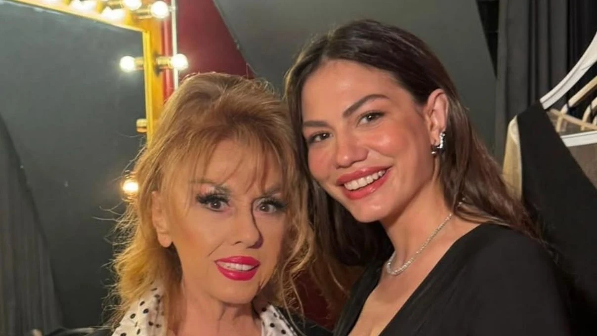 Demet Özdemir, Kamuran Akkor’la sahnede buluştu! Rüya gibi düet