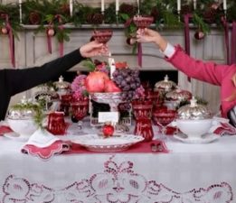 Caroline Koç ve Bettina Machler’den Yeni Koleksiyon Pozu!