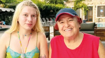 Aleyna Tilki’den Selda Bağcan’a Bodrum Ziyareti